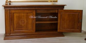 Classic sideboard in solid walnut with mother-of-pearl inlays